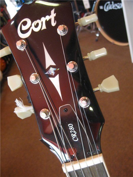 CORT - CR280 VB