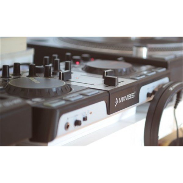 Mixvibes U-MIX Control 2 Dj Controller Ve Yazılım Paketi
