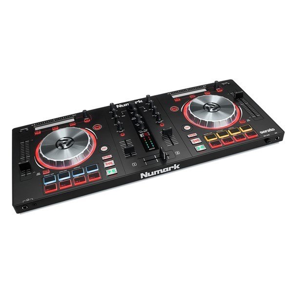 Numark Mixtrack Pro 3 All-in-one Controller