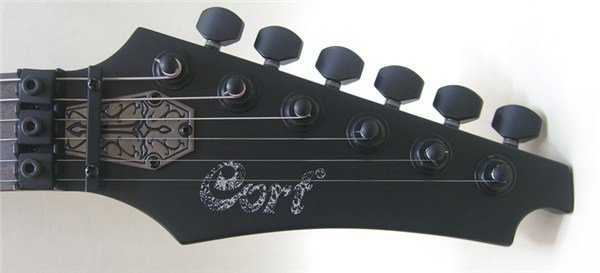 CORT - EVL X4 BKS