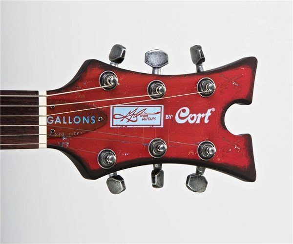 CORT - GASOLINE 1 BKS