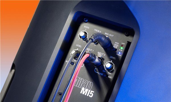 Turbosound - M15