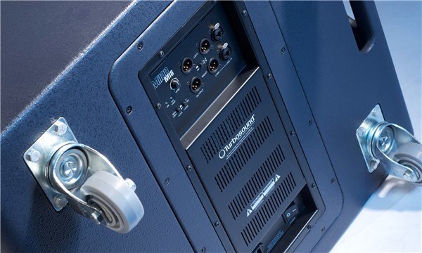 Turbosound - M18