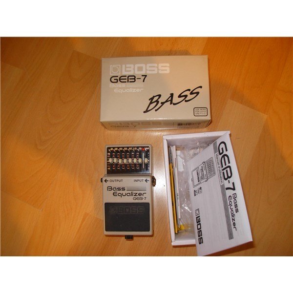 Boss GEB-7 Bass Equalizer Compact Pedalı