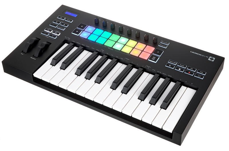 Novation Launchkey 25 MK3 Midi Klavye 25 TuşSomerMuzik.com'da