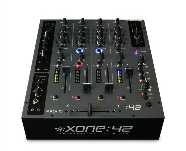 Allen Heath XONE-42 4-Kanal Dj Mikser