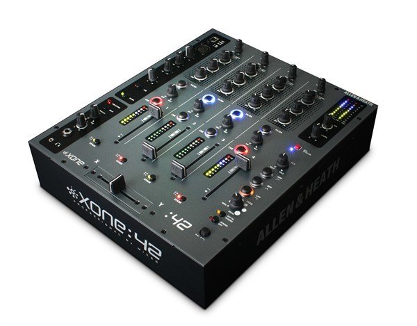 Allen Heath XONE-42 4-Kanal Dj Mikser