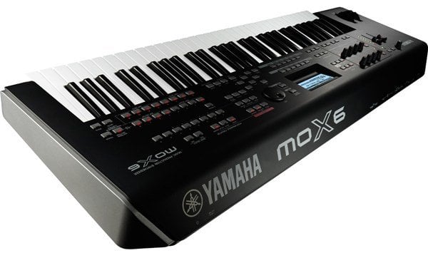 Yamaha MOX6 Synthesizer