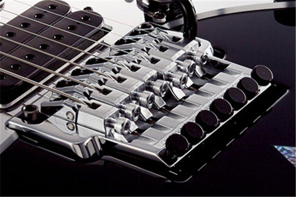 Ibanez - UV777P BK