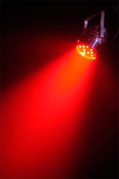 Chauvet - Led Par 64 TRI B