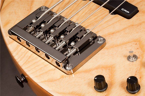Ibanez - G105 NT
