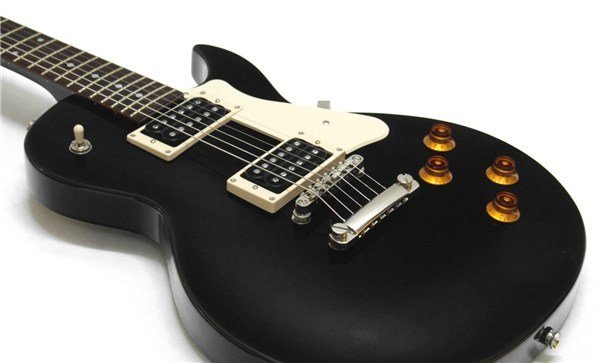 CORT - CR100 BK