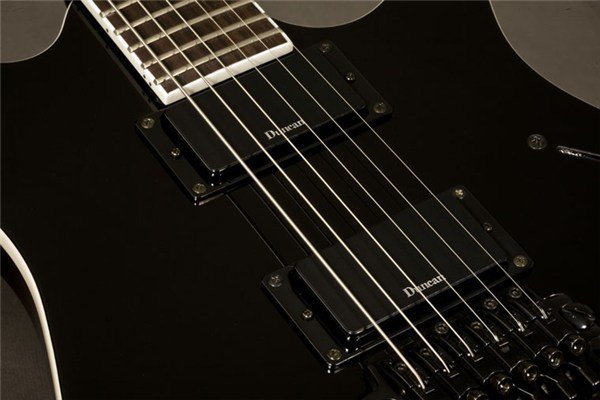 Ibanez MTM2 BK Elektro Gitar