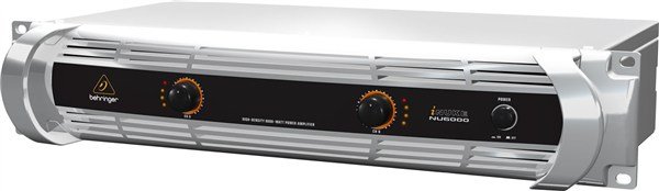 Behringer iNUKE NU6000 2 Çıkışlı Power Amplifikatörü 6000 Watt