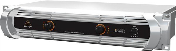 Behringer iNUKE NU6000 2 Çıkışlı Power Amplifikatörü 6000 Watt