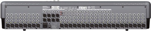 Behringer Xenyx XL3200 32 Kanal Deck Mikser