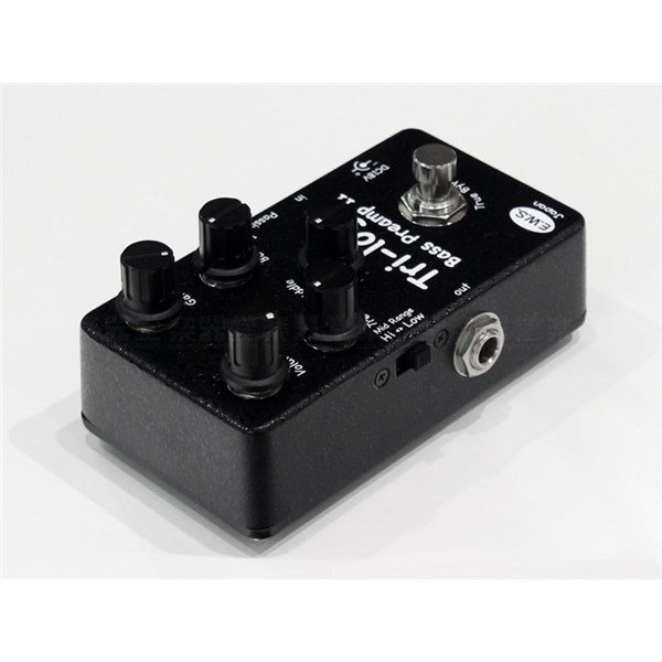 Ews Tri-logic Bass Preamp II Bas Gitar Pedalı