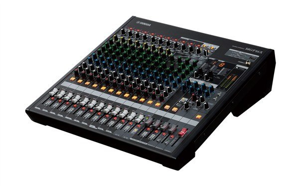 Yamaha MGP16X 16 Kanal Deck Mikser