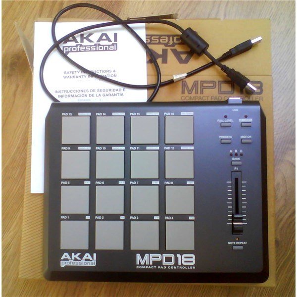 Akai MPD18 Pad Controller