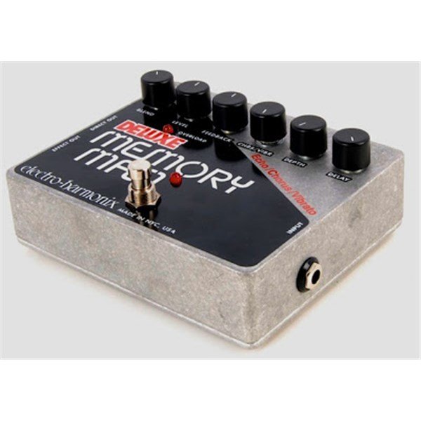 Electro Harmonix Deluxe Memory Man Analog Delay/Chorus/Vibrato Pedal