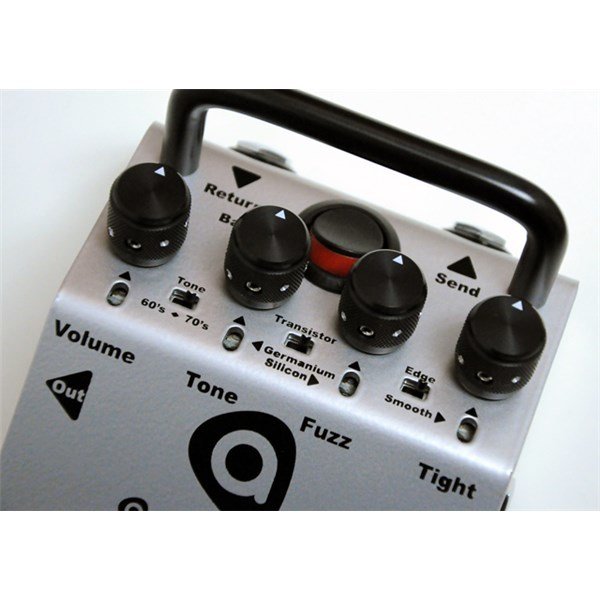 Amptweaker Tight-Fuzz Fuzz Pedalı