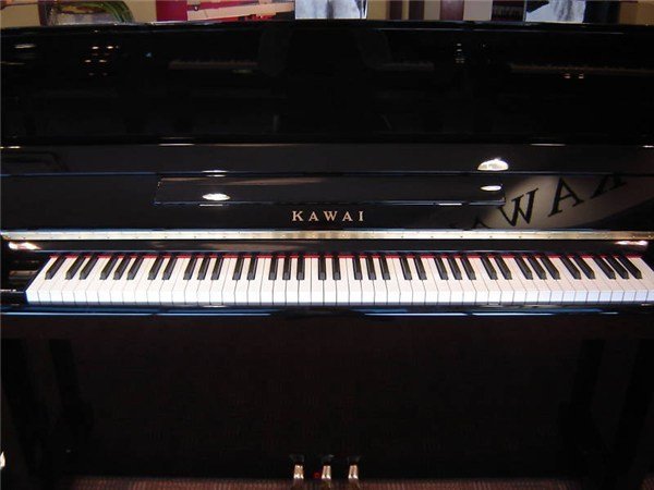 Kawai KX-21 MH/P Parlak Maun Upright Duvar Piyanosu 121 cm