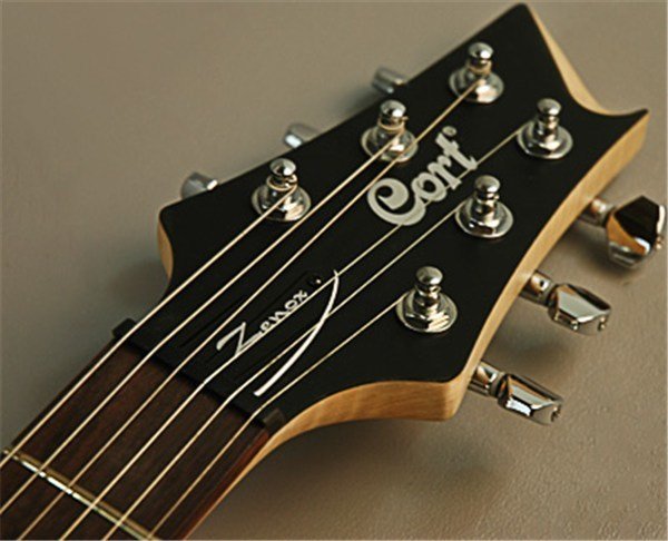 CORT - Z 40 BK