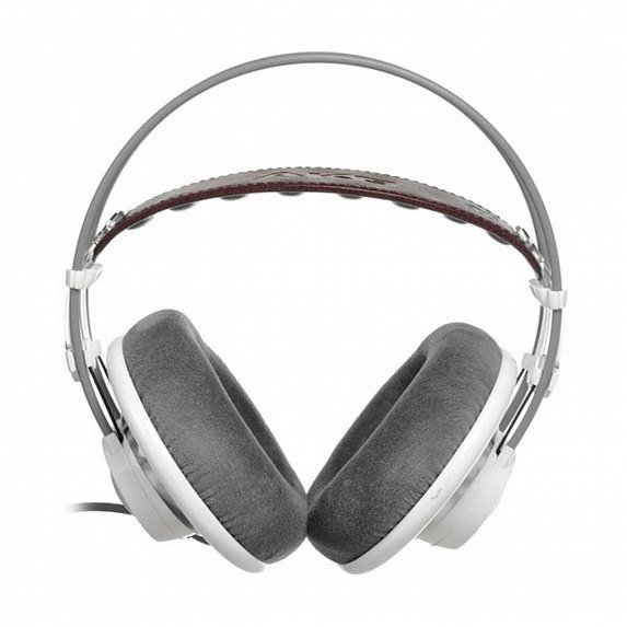 AKG K701 Referans Kulak Üstü Kulaklık