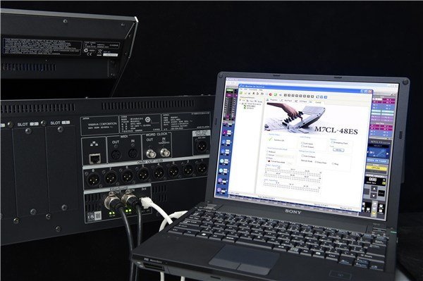 Yamaha M7CL48ES Dijital Mikser