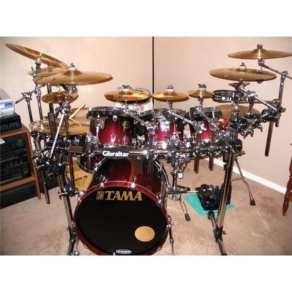 Tama Maple Gradation Raspberry 4 Parça Akustik Davul Seti