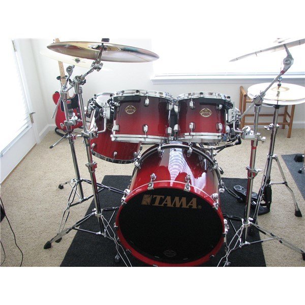 Tama Maple Crimson Fade 4 Parça Akustik Davul Seti