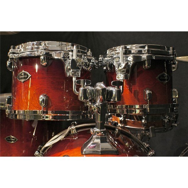 Tama Maple Dark Cherry Fade 4 Parça Akustik Davul Seti