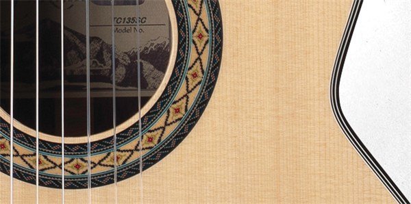 Takamine TC135SC Elektro Klasik Gitar