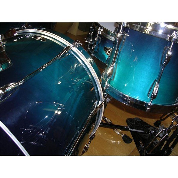Tama Custom 18x20 Custom Ocean Fade Akustik Davul Seti