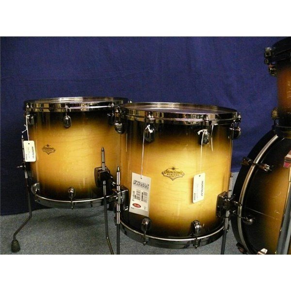 Tama Bubinga Elite Antique Natural Burst 4 Parça Akustik Davul Seti