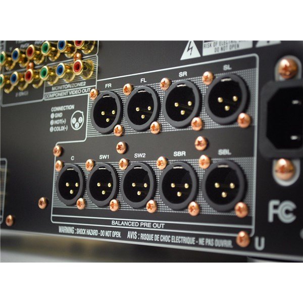 Marantz AV7701 7.2 Network, Airplay, A/V Preamp/Processor (Siyah)