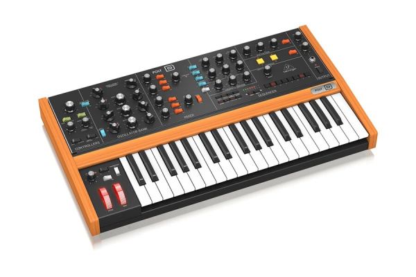 Behringer POLY D 37 Tuş Analog Synthesizer