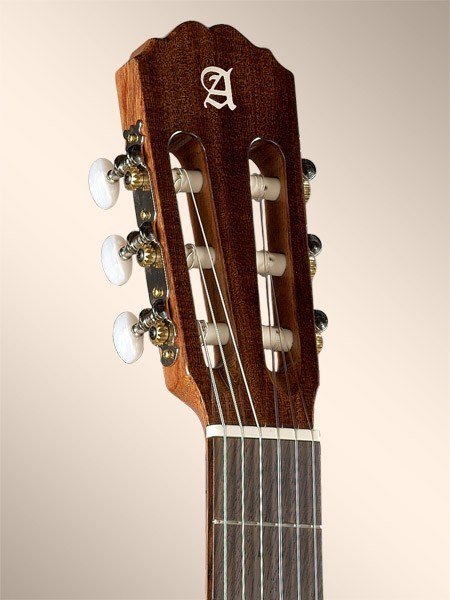 Alhambra Mod 1C Klasik Gitar