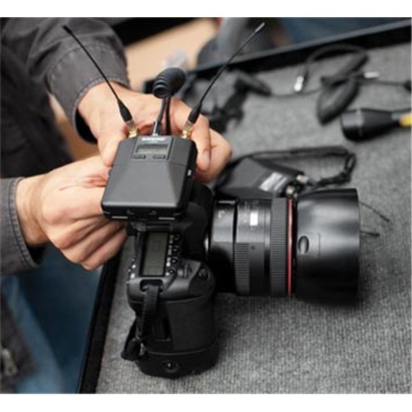 Shure UR5 Taşınabilir Kablosuz Alıcı