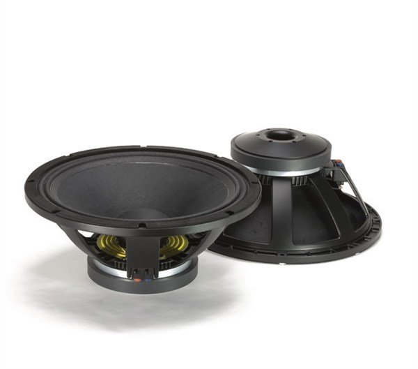 RCF L18P300 18'' 1000/2000W Bass Hoparlör