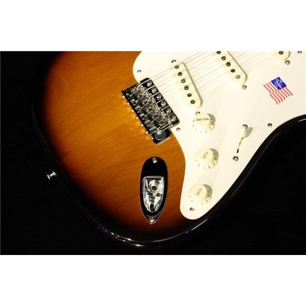 Fender Eric Johnson 2-Color Sunburst Stratocaster Maple Fingerboard Elektro Gitar