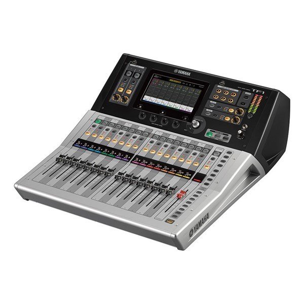 Yamaha TF1 16 Kanal Dijital Mixer