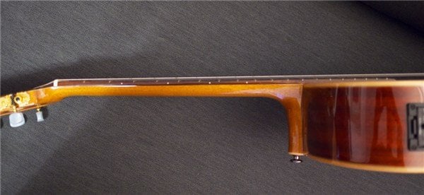 Alhambra Cs-1Cwe2 Crossover El Yapımı Elektro Klasık Gitar