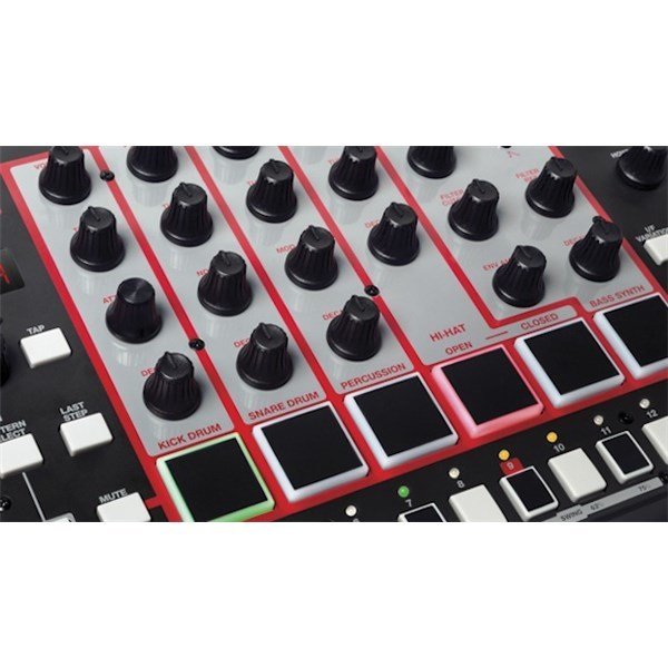 Akai RHYTHM WOLF Analog Ritm Makinası