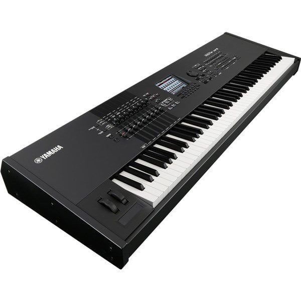 Yamaha Motif XF8 Synthesizer
