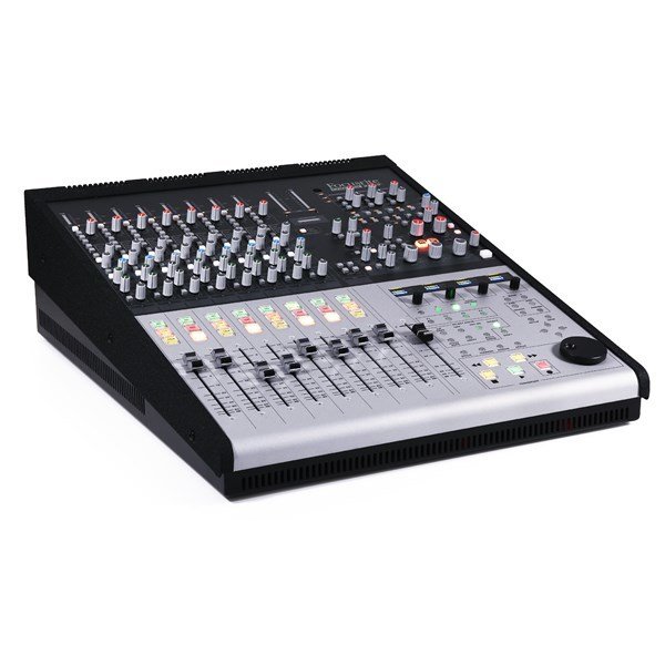 Focusrite Control 2802 28 Kanal Ethernet Tabanlı Analog Mikser