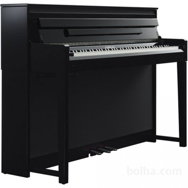 Yamaha Clavinova CLP575B Dijital Piyano