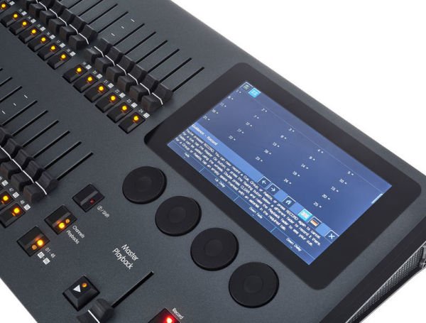 Zero 88 FLX S48 512 CH Işık Kontrol Mikseri