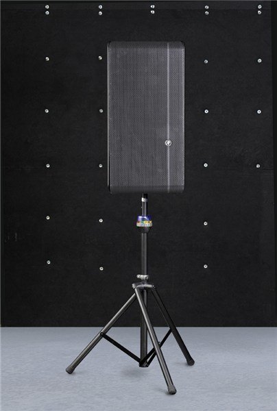 Mackie HD1531 15 inç 900/1800W 3-Yollu Aktif Kabin Hoparlör