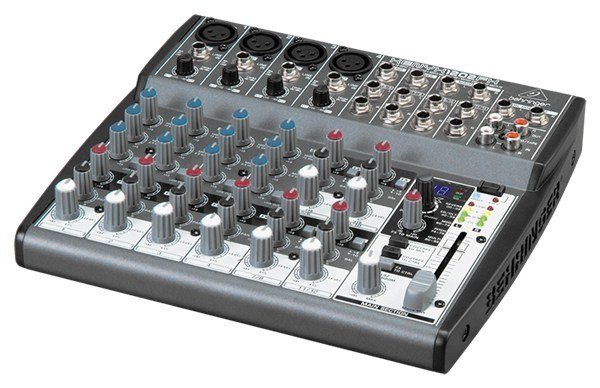 Behringer XENYX 1202FX 12 Kanal Deck Mikser